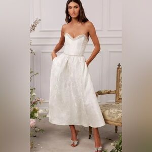 V. Chapman Strapless White Dress